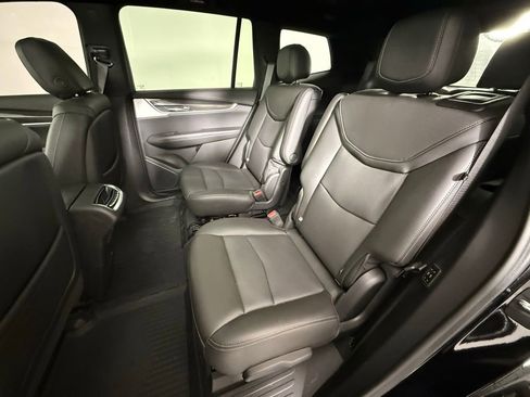 Certified 2023 Cadillac XT6 Sport w/ LPO, Onyx Lite Package image 13
