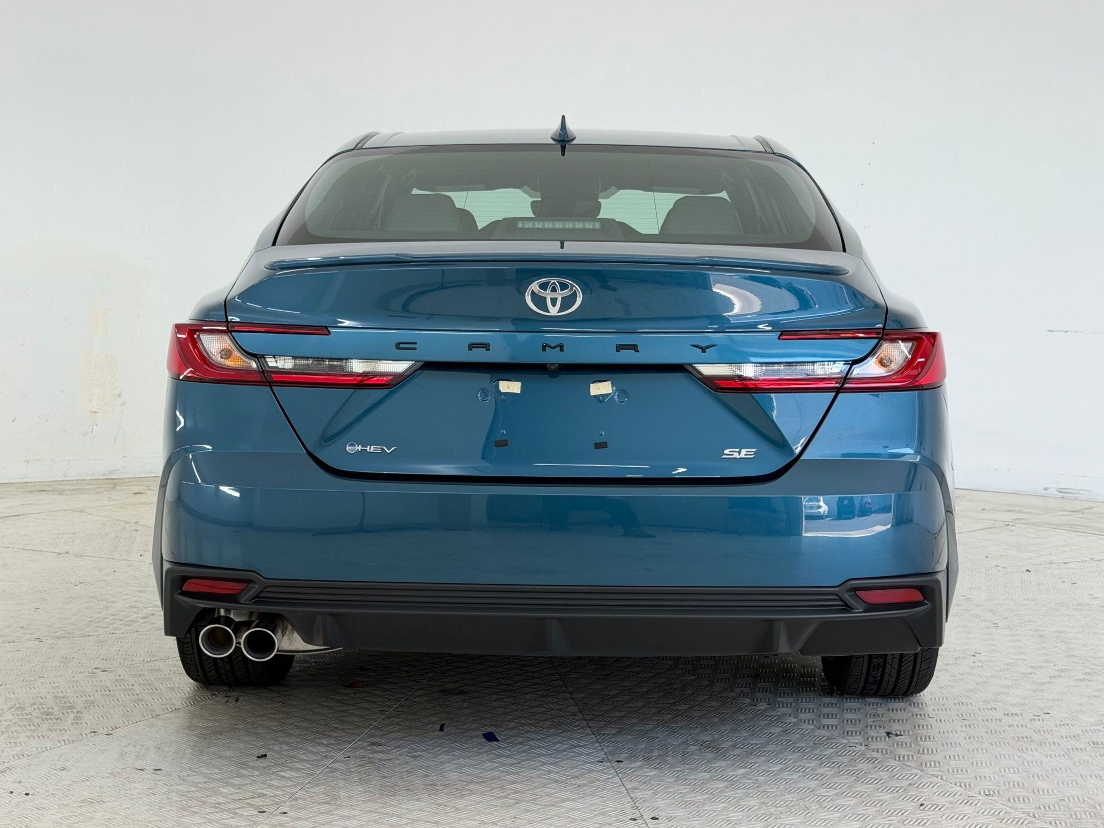 Used 2026 Toyota Camry SE w/ Multimedia Upgrade Package FWD image 10