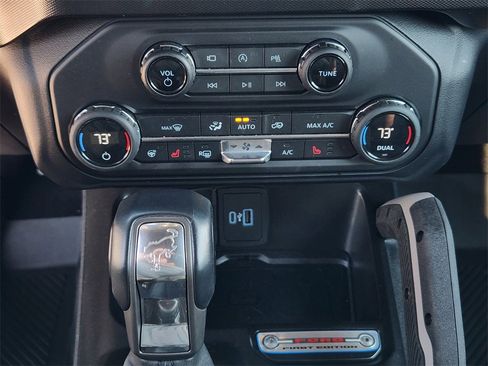 Used 2021 Ford Bronco First Edition image 20