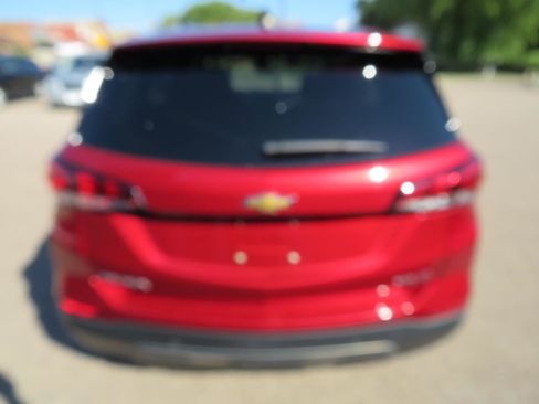 Used 2022 Chevrolet Equinox LT image 10