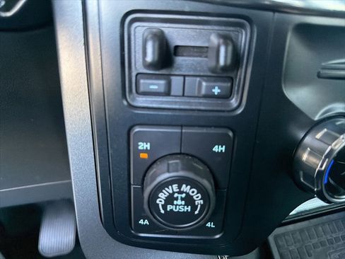Used 2022 Ford F150 Lariat w/ Max Trailer Tow Package AWD/4WD image 16