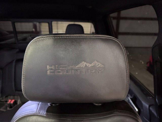 Used 2020 Chevrolet Silverado 2500 High Country w/ Z71 Off-Road Package AWD/4WD image 12