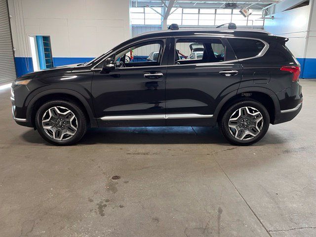 Used 2022 Hyundai Santa Fe Limited AWD/4WD image 6
