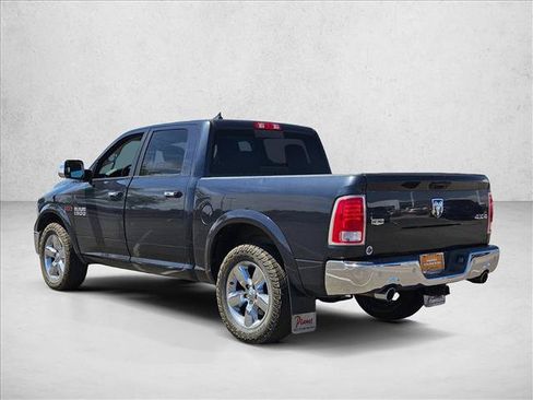 Used 2017 RAM 1500 Laramie w/ Convenience Group AWD/4WD image 7