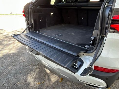 Used 2026 BMW X5 sDrive40i image 43