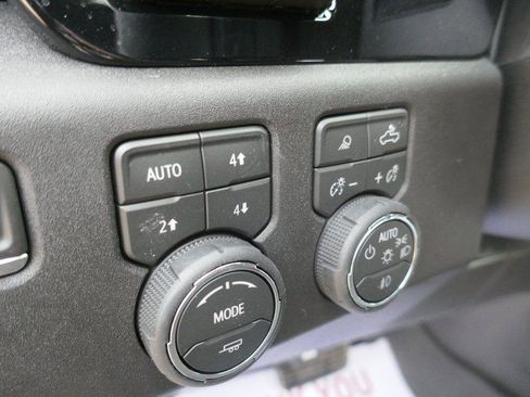 New 2026 Chevrolet Silverado 1500 High Country image 18