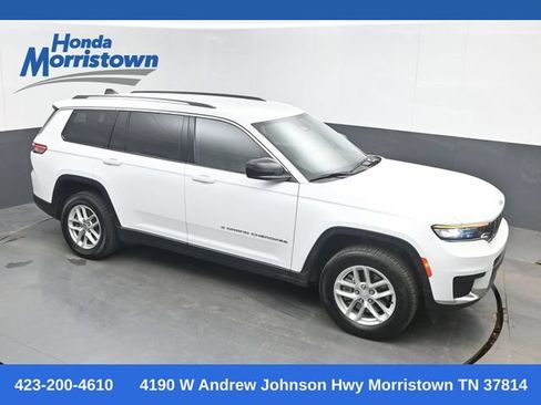 Used 2023 Jeep Grand Cherokee L Laredo RWD image 1