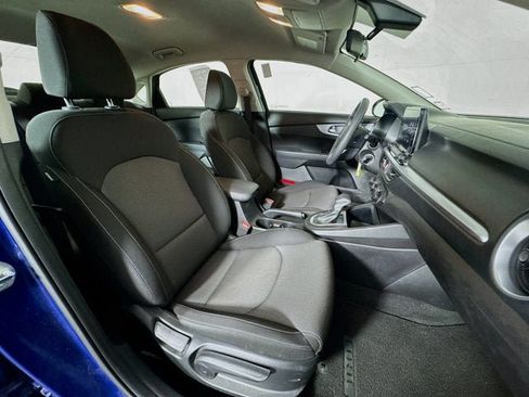 Certified 2023 Kia Forte LXS FWD image 25