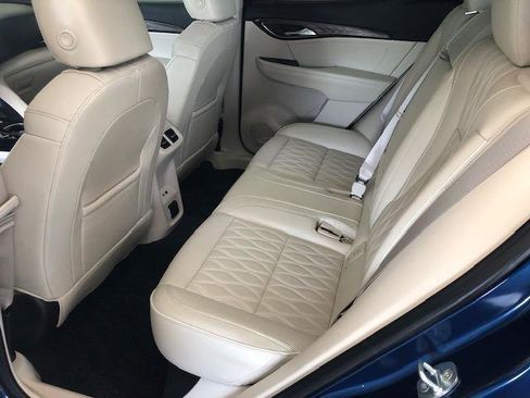 Used 2023 Buick Envision Avenir AWD/4WD image 10