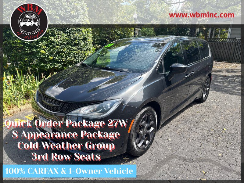 Used 2020 Chrysler Pacifica Touring w/ S Appearance Package FWD image 1