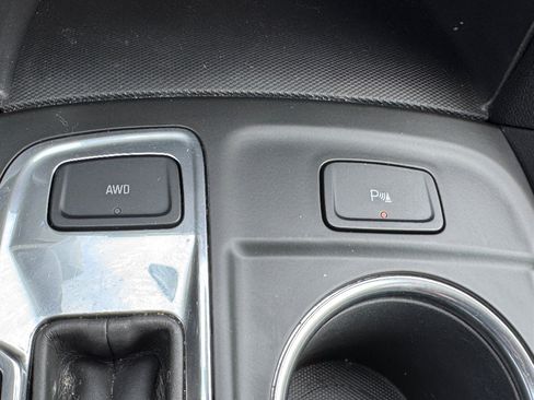 Used 2023 Chevrolet Equinox LT w/ Driver Convenience Package image 20