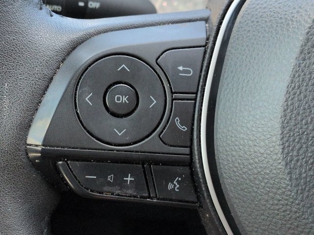 Used 2023 Toyota RAV4 XLE Premium AWD/4WD image 26