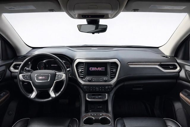 Used 2023 GMC Acadia Denali w/ Denali Technology Package AWD/4WD image 27