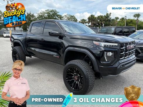 Used 2024 GMC Canyon AT4 w/ Technology Package AWD/4WD image 9