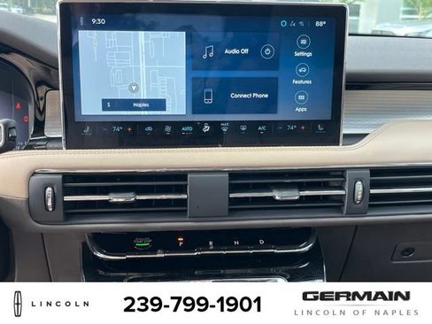 Used 2024 Lincoln Corsair FWD image 15