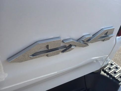 Used 2025 RAM 1500 Limited AWD/4WD image 13