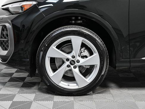 New 2025 Audi Q5 Premium Plus image 33