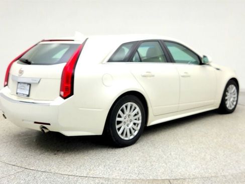 Used 2011 Cadillac CTS Luxury image 5
