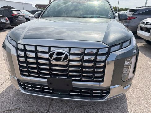 Used 2024 Hyundai Palisade Calligraphy image 2