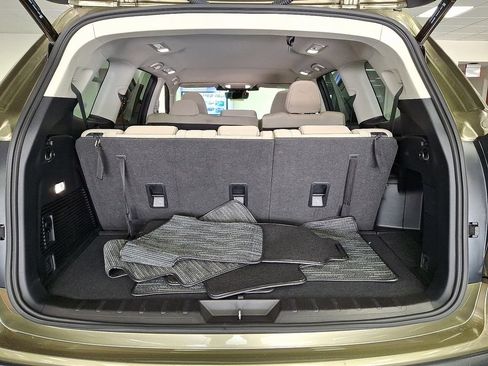 Certified 2025 Subaru Ascent Premium AWD/4WD image 30