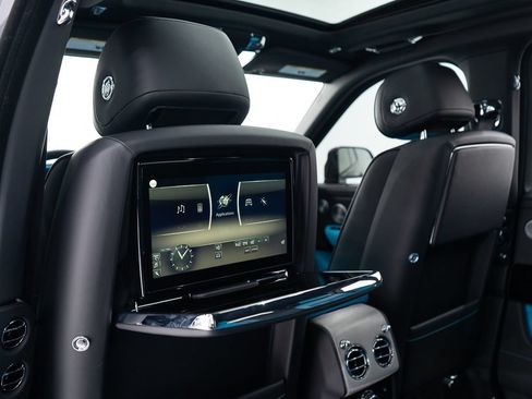 Certified 2024 Rolls-Royce Cullinan w/ Cullinan Package AWD/4WD image 25