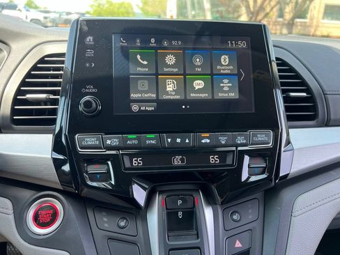Used 2018 Honda Odyssey EX-L image 22