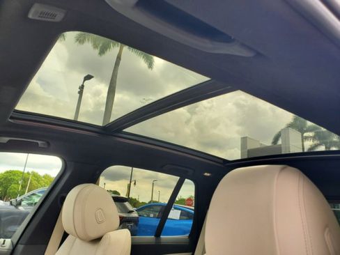 Used 2021 BMW X5 xDrive45e w/ Premium Package image 11