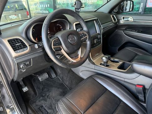 Used 2015 Jeep Grand Cherokee Limited image 15