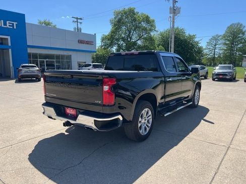 Used 2022 Chevrolet Silverado 1500 LTZ w/ Technology Package AWD/4WD image 3