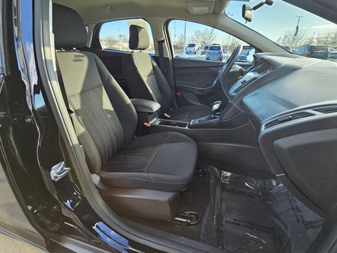Used 2018 Ford Focus SE image 14