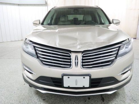 Used 2017 Lincoln MKC Reserve w/ Lincoln MKC Climate Package AWD/4WD image 7
