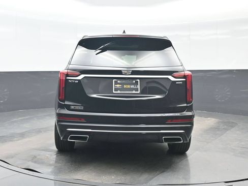 Used 2020 Cadillac XT6 Premium Luxury FWD image 5