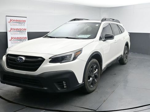 Used 2020 Subaru Outback Onyx Edition XT image 4