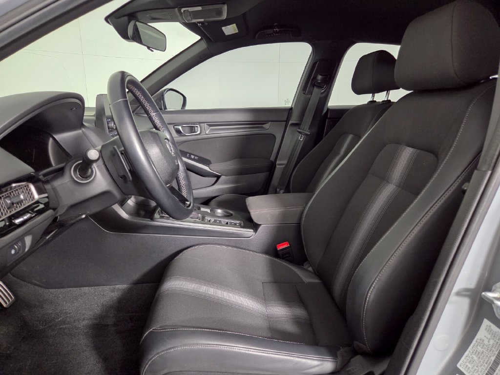 Used 2025 Honda Civic Sport image 9