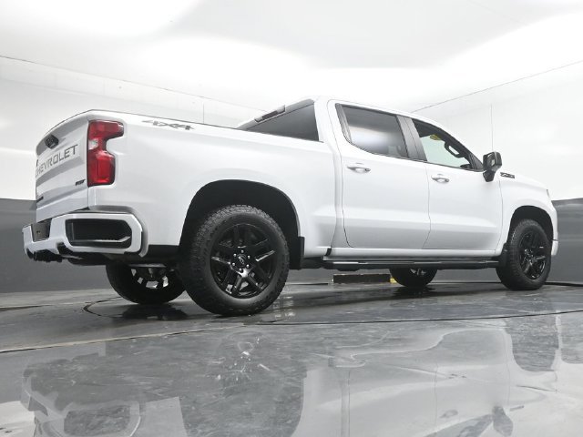 Used 2024 Chevrolet Silverado 1500 RST AWD/4WD image 33