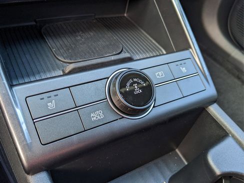 Used 2025 Hyundai Kona SEL image 28