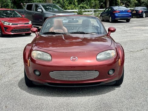 Used 2008 MAZDA MX-5 Miata Grand Touring RWD image 3