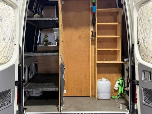 Used 2012 Mercedes-Benz Sprinter 2500 image 15