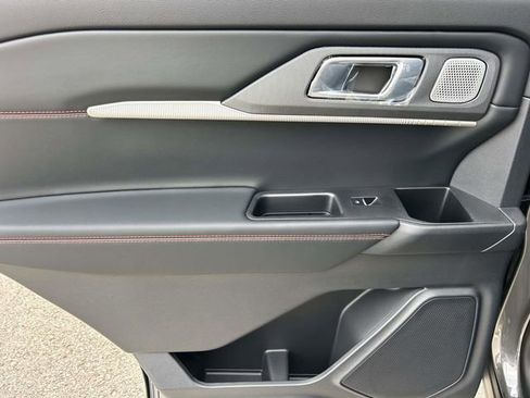 New 2026 Ford Explorer ST w/ Sun And Sound Package image 17