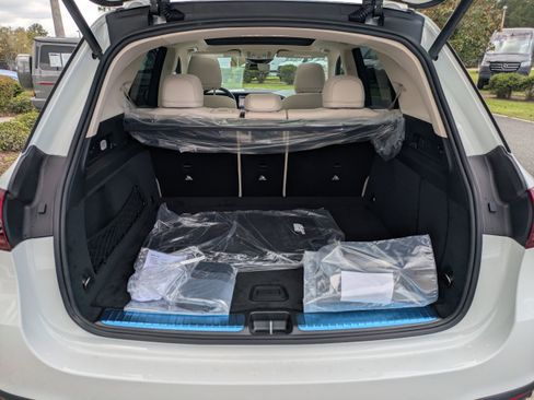 New 2026 Mercedes-Benz GLE 450 4MATIC image 13