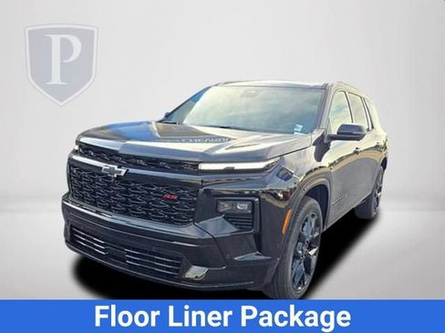 New 2026 Chevrolet Traverse RS w/ LPO, Floor Liner Package FWD image 12