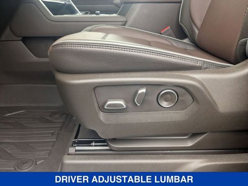 New 2025 GMC Sierra 3500 Denali w/ Denali Reserve Package image 17