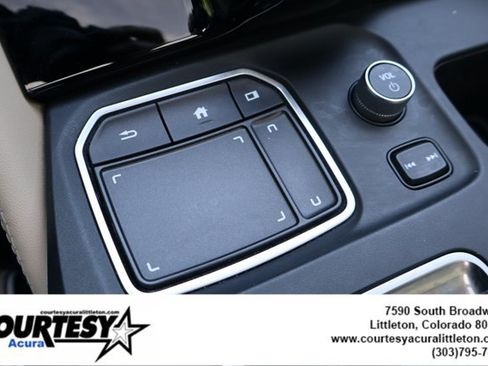 Used 2023 Acura MDX SH-AWD w/ Advance Package image 21