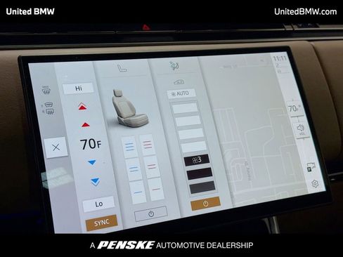 Used 2024 Land Rover Range Rover SE image 11