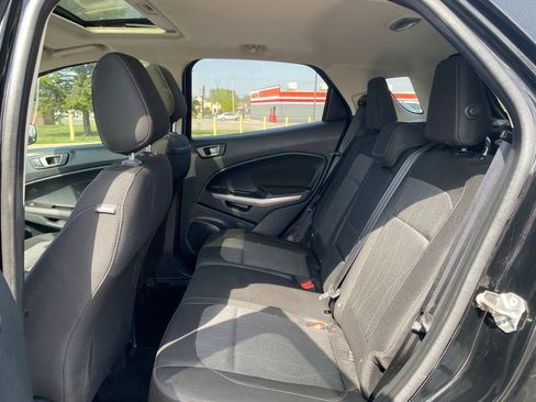 Used 2021 Ford EcoSport SE w/ SE Convenience Package FWD image 9