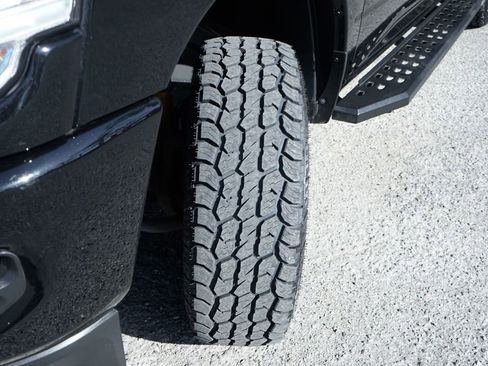 Used 2021 RAM 2500 Big Horn w/ Level 2 Equipment Group AWD/4WD image 43