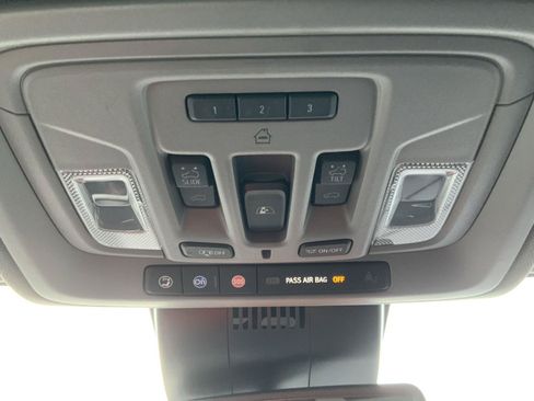 Used 2023 GMC Sierra 1500 SLT w/ SLT Premium Plus Package AWD/4WD image 49
