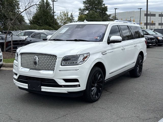 Used 2020 Lincoln Navigator L Reserve w/ Equipment Group 208A Reserve AWD/4WD image 5
