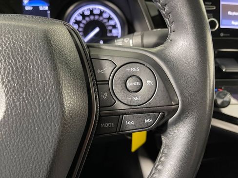 Used 2023 Toyota Camry SE image 30