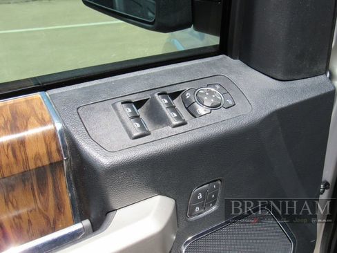 Used 2019 Ford F150 Lariat AWD/4WD image 13